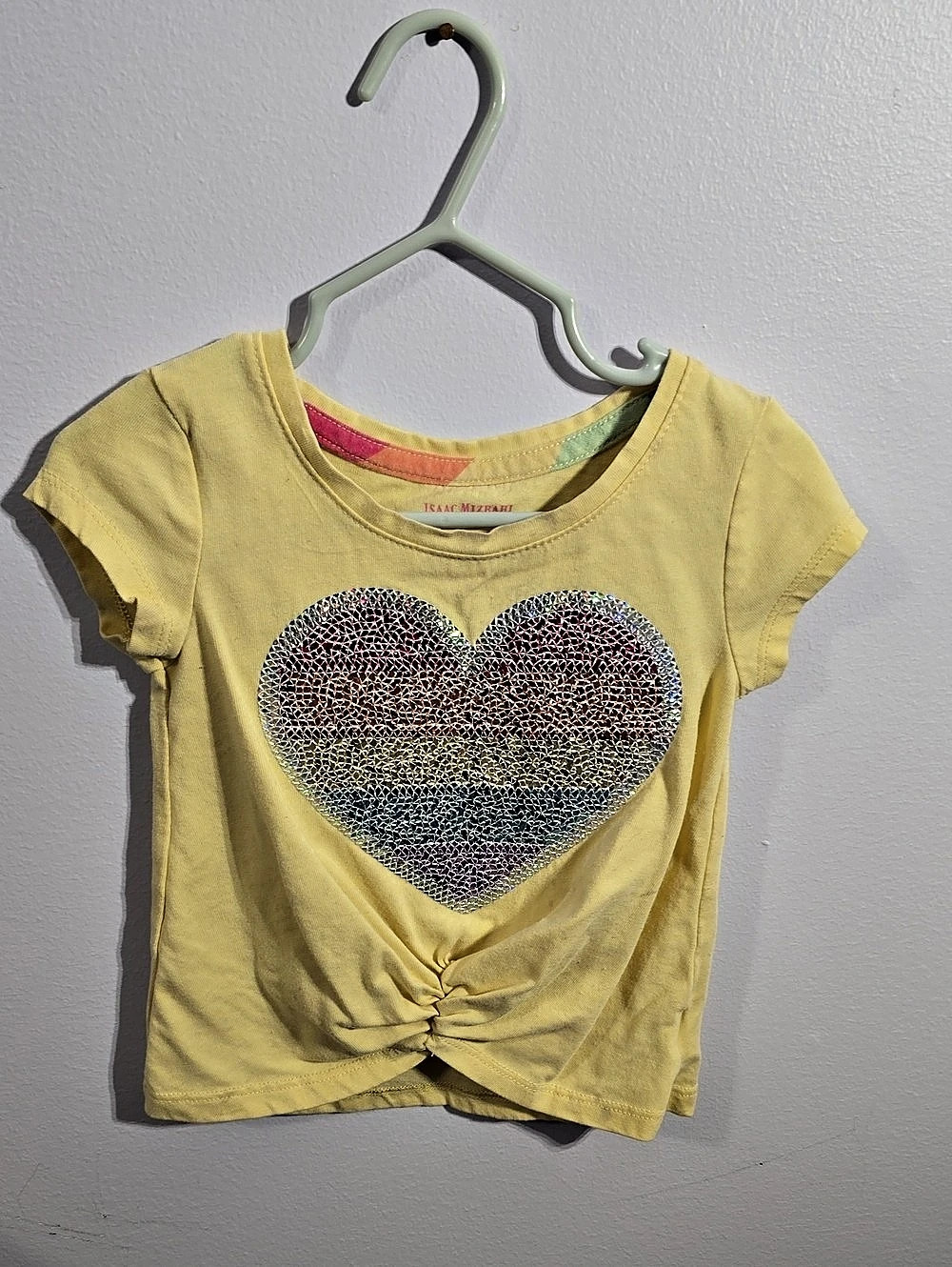 Short Sleeve Heart Graphic Tee